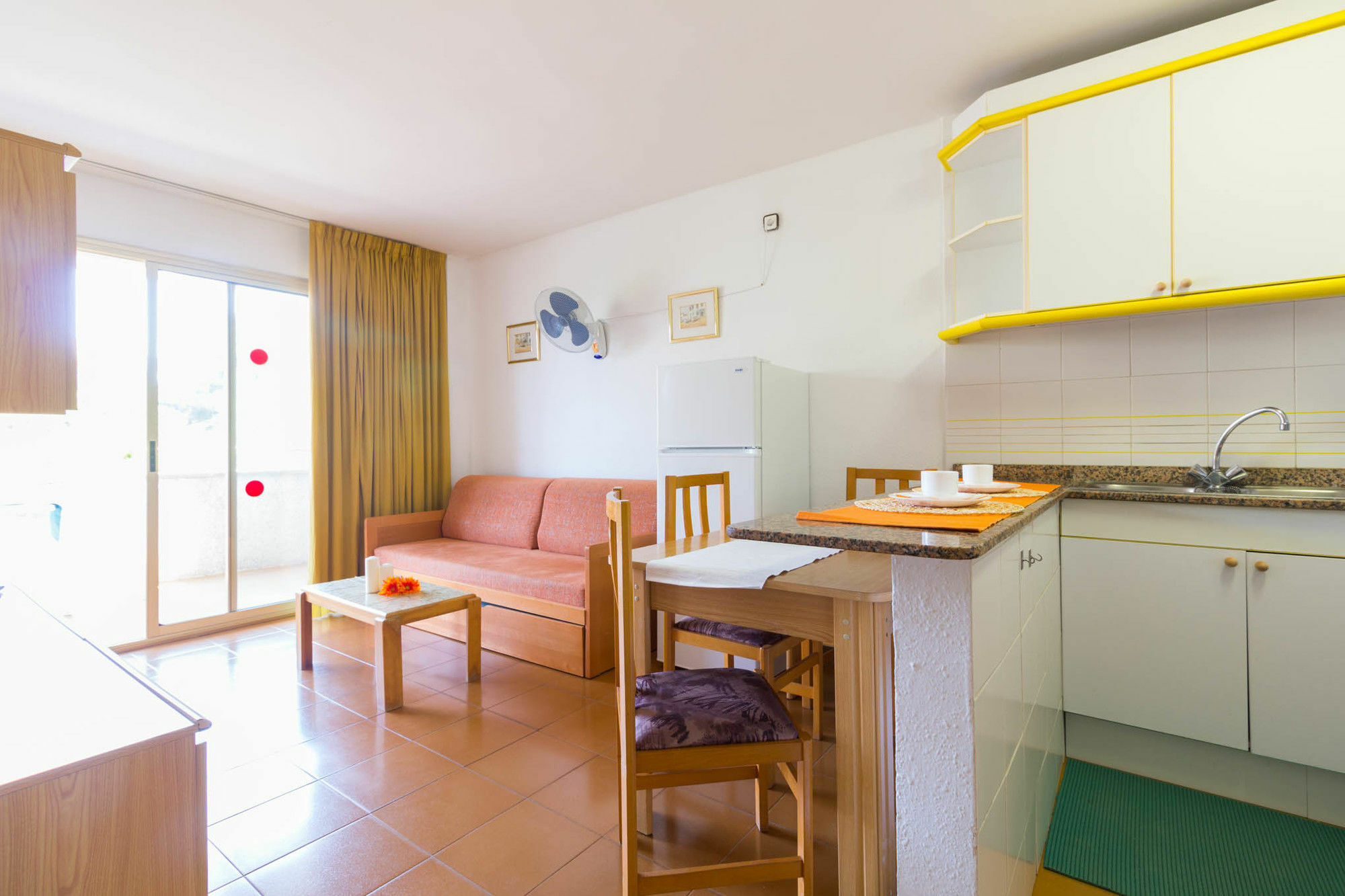 Costa Daurada Apartaments - Marathon I Салоу Экстерьер фото