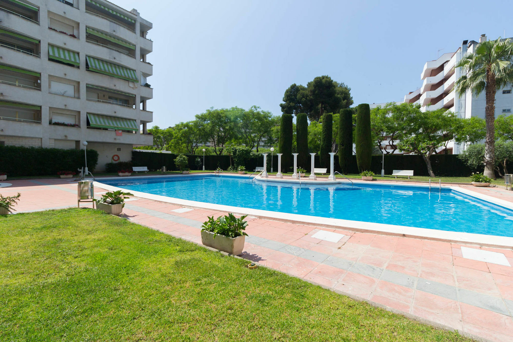 Costa Daurada Apartaments - Marathon I Салоу Экстерьер фото